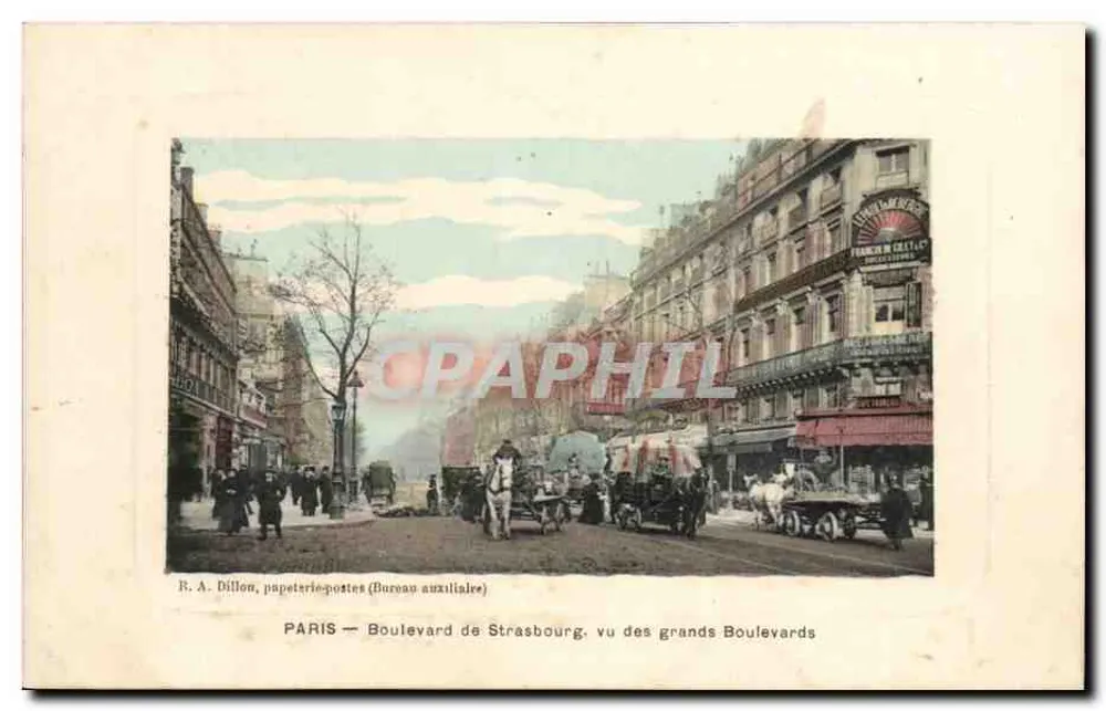 Paris — Boulevard de Strasbourg, visto dos grandes Boulevards — R. A. Dillon, papelaria-correios (Bureau auxiliar) - Frente