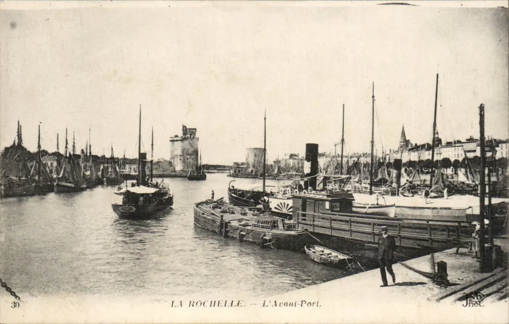La Rochelle — O Avant-Port — JND Fot. - Frente