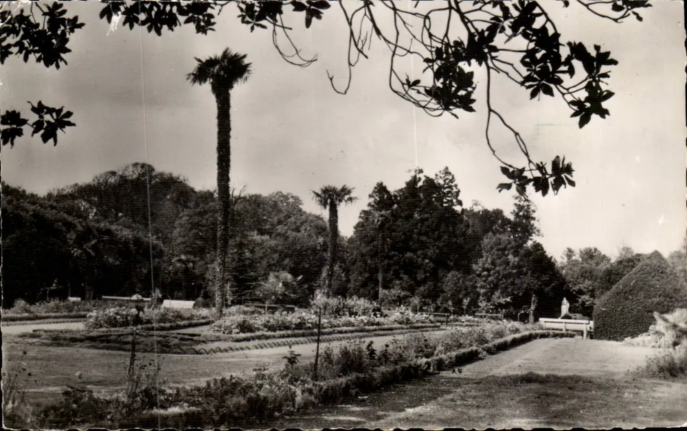 Jardim Botânico de Rochefort-sur-Mer — Exposição 1955 — Edições do Globo - Frente