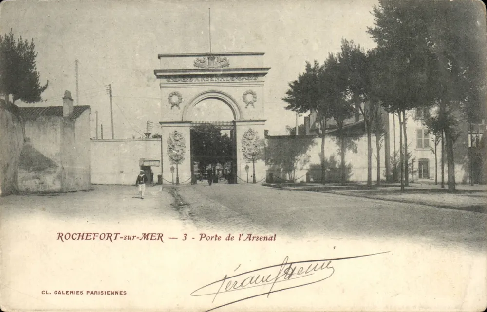 ROCHEFORT-sur-MER — Tor des Arsenal — CL. GALERIES PARISIENNES - Vorderseite