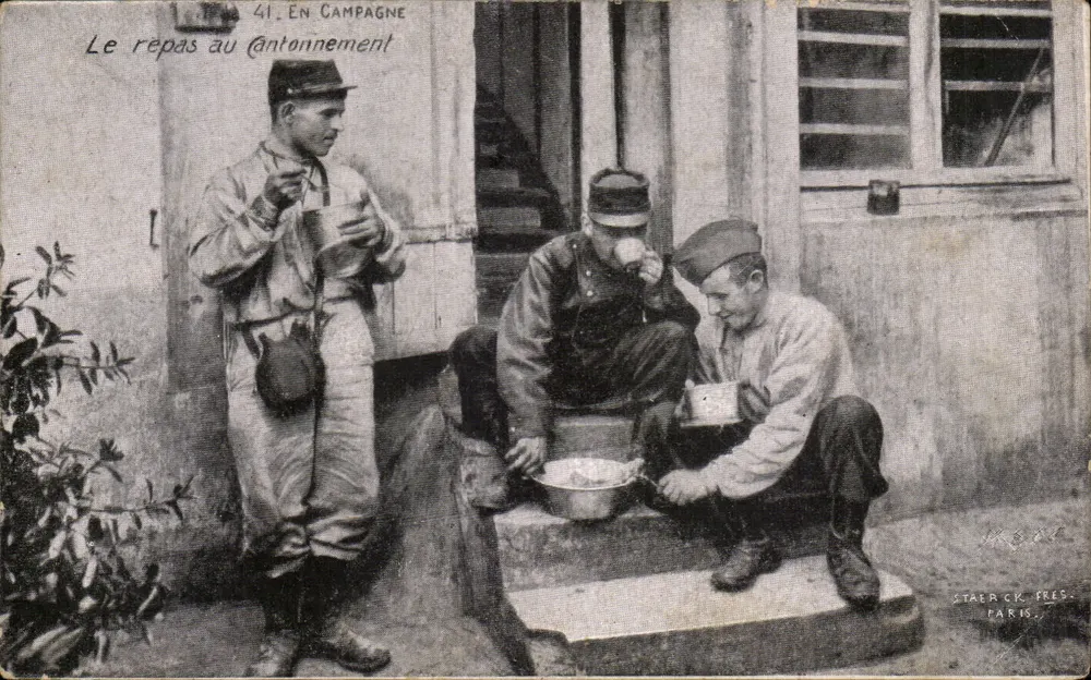 Soldaten im Feld — Mahlzeit im Lager — Staerck, Paris - Vorderseite