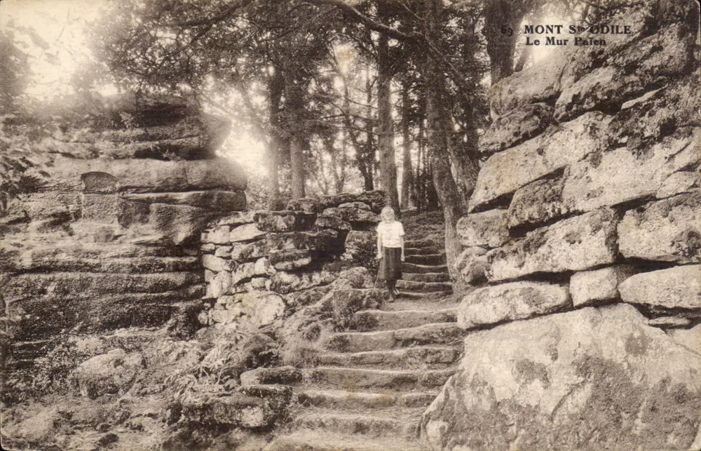 Mont Saint-Odile — Le Mur Paten — uitgever Cé-Albacière - Voorkant