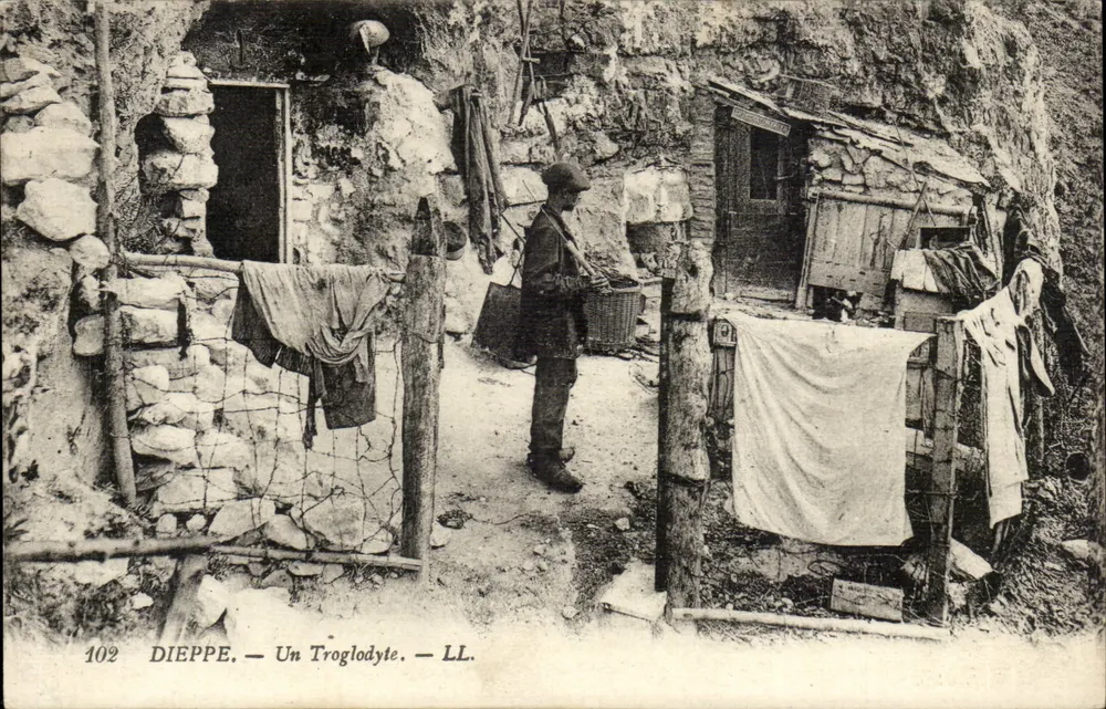 Dieppe — Um Troglodita — LL. - Frente