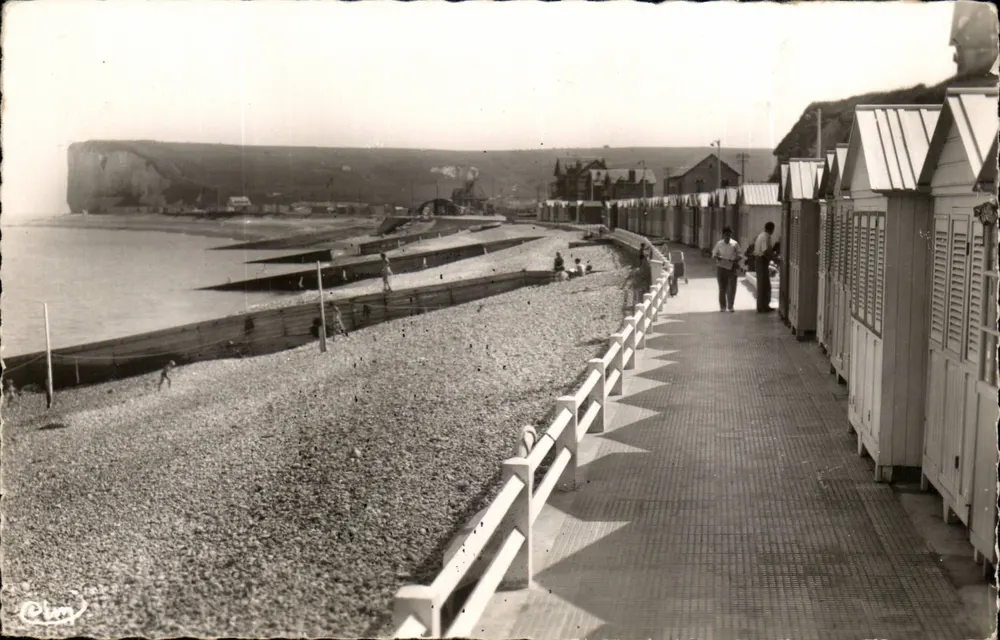 Veuillettes-sur-Mer — Die Strand, Die Damm, Die Amont-Klippen — CIM - Vorderseite