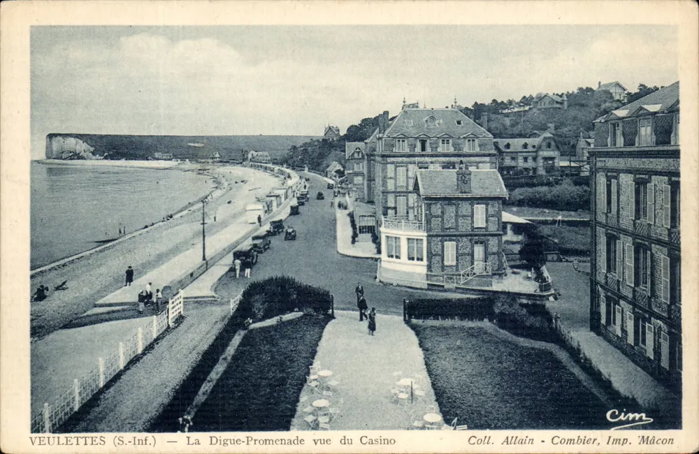 VEUULETTES (S.-Inf.) — Ansicht der Digue-Promenade vom Casino — Sammlung Allain-Combier, Druck in Mâcon - Vorderseite