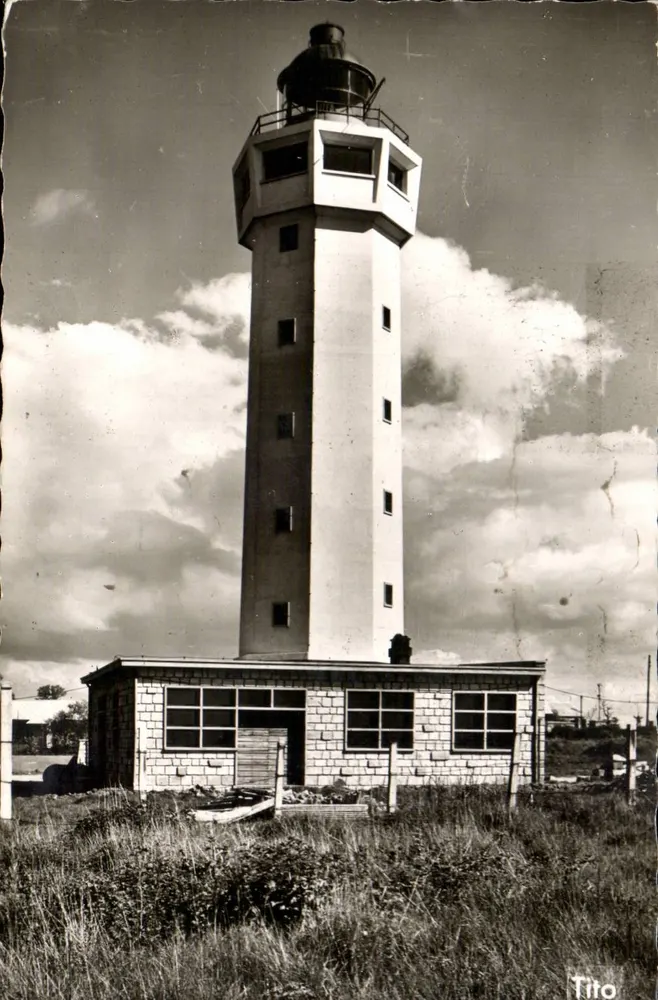 O farol da Hève — Sainte-Adresse — Tito - Frente
