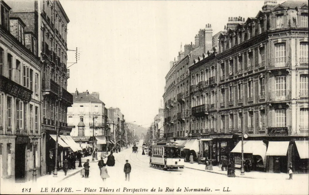 Le Havre - Place Thiers und Ansicht der Rue de Normandie Antike Ansichtskarte - Vorderseite