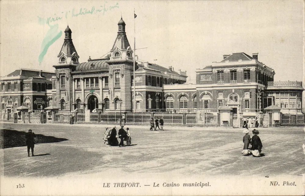 Le Treport — Das Gemeindekasino — ND. Fotografie - Vorderseite