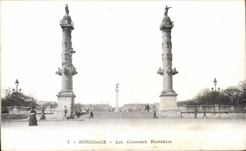 Bordeaux - As Colunas Rostrais — editor não identificado, n° de série 7 - Frente