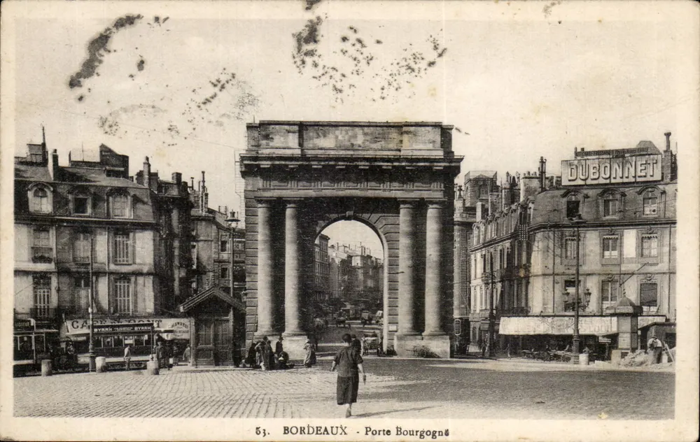 Bordeaux - Porte Bourgogne — editor Dubonnet, n° 53 - Frente