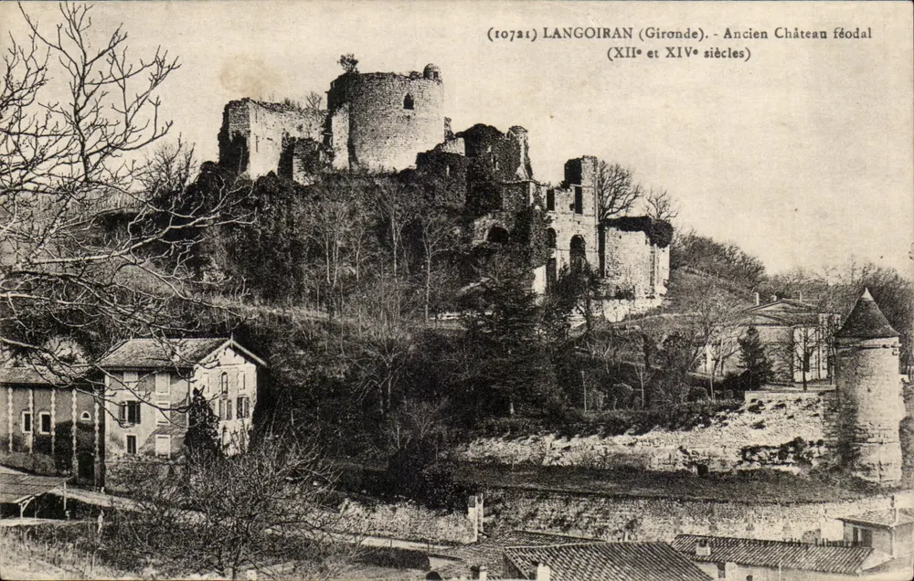 Langoiran (Gironde) — Castillo feudal antiguo (siglos XII y XIV) — (10721) - Anverso
