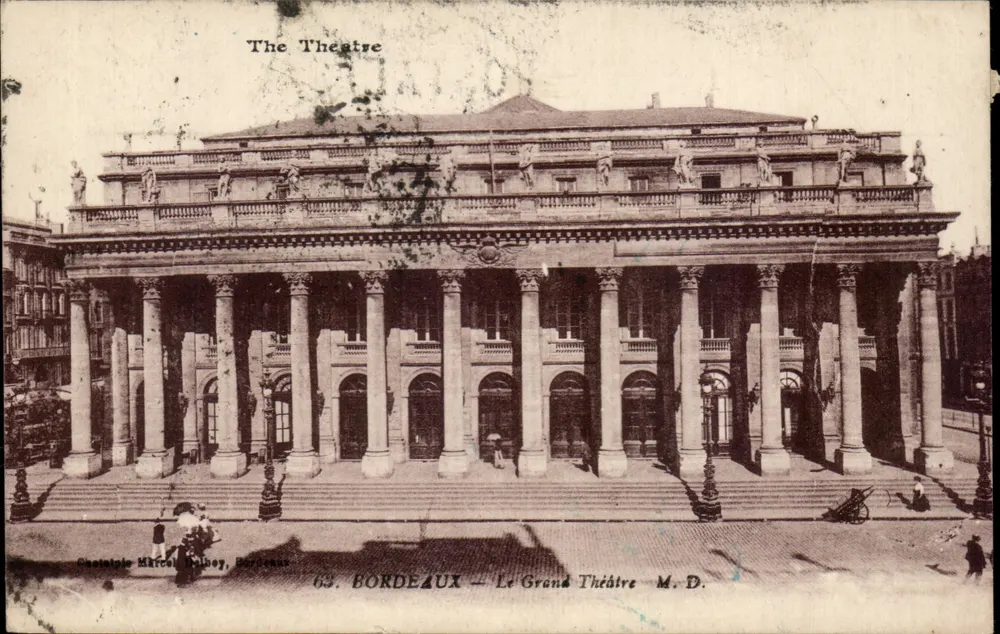 Bordeaux — O Grande Teatro — Chotolais Marcel Malhey, Bordeaux - Frente