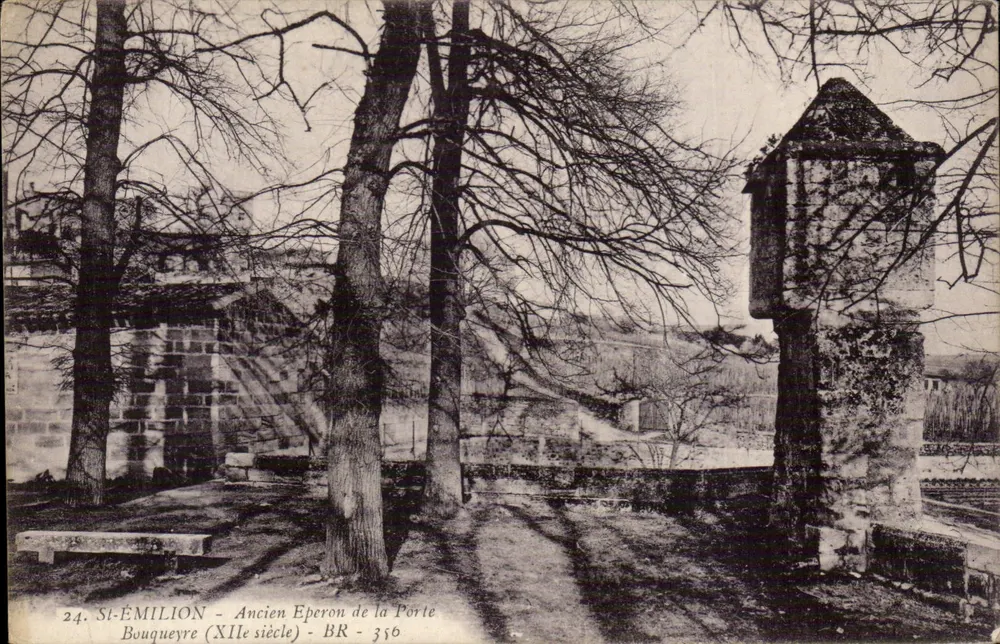 St-Émilion - Velho Éperon da Porta - Bouqueyre (século XII) - BR - 356 - Frente