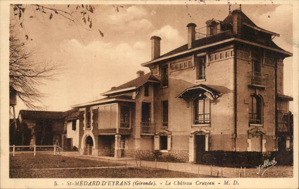 St-Médard-d'Eyrans (Gironde) — Schloss Cruzeau — Yobblet - Vorderseite