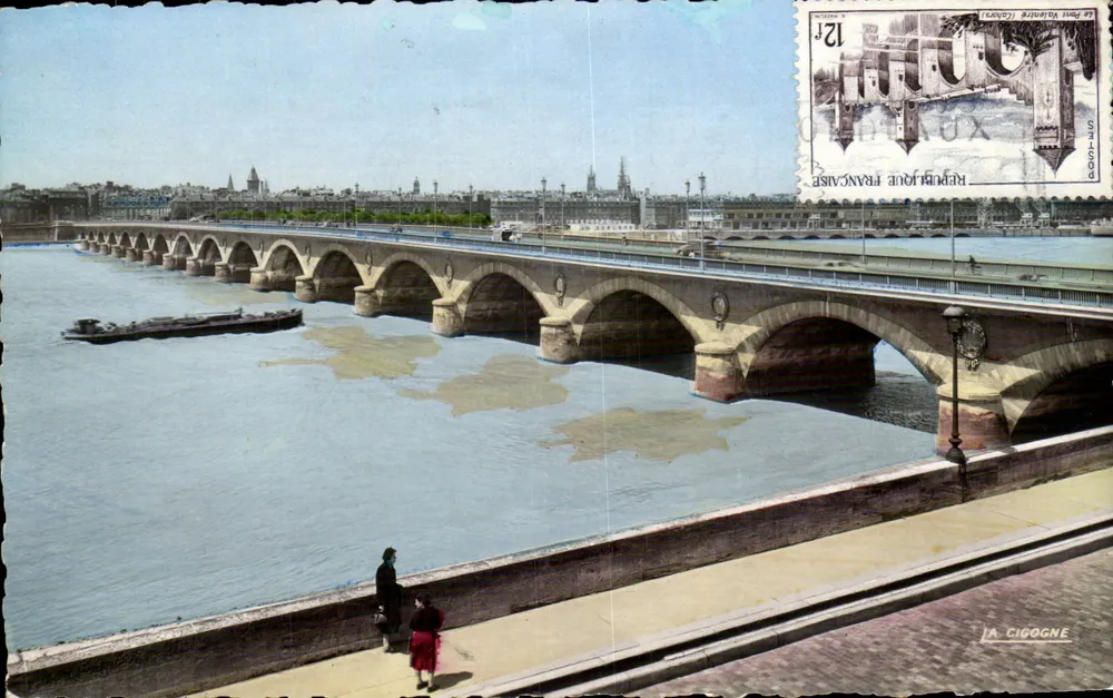 Ponte sobre a Garonne — Bordeaux — A Cigogne - Frente