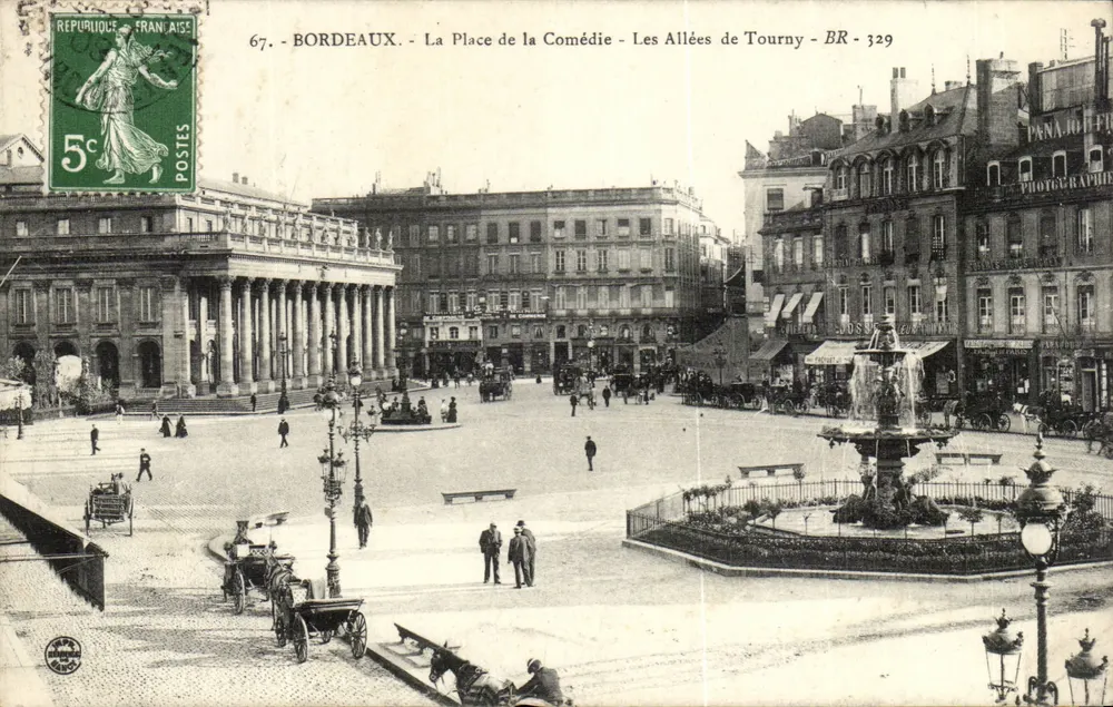 Bordeaux - Die Place de la Comédie - Les Allées de Tourny - BR 329 - Vorderseite
