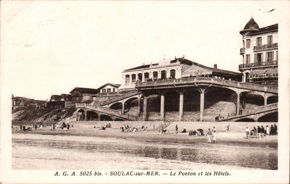 SOULAC-SUR-MER — Der Pier und Hotels — A.G.A. 5025 bis - Vorderseite
