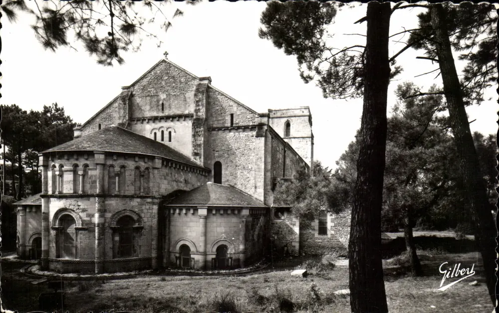 Basilika der N.D. der Enden der Länder — SoulaC-sur-Mer (Gironde) — Gilber - Vorderseite