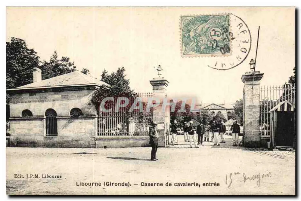 Libourne (Gironde) — Caserne de cavalerie, entrée — Edit. J.P.M. Libourne - Recto