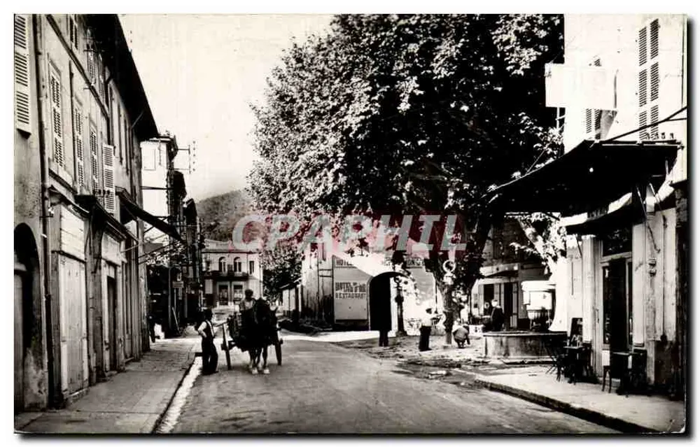 Saint-Zacharie (Var) — belebte Straße mit Ochsenwagen — Verlag La Cigogne, Marseille, n° 10343 - Vorderseite