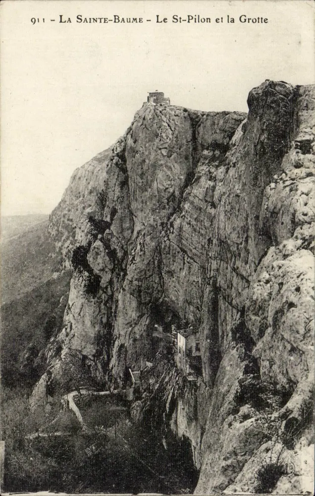 La Sainte-Baume — O St-Pilon e a Gruta — editor desconhecido, n° 911 - Frente