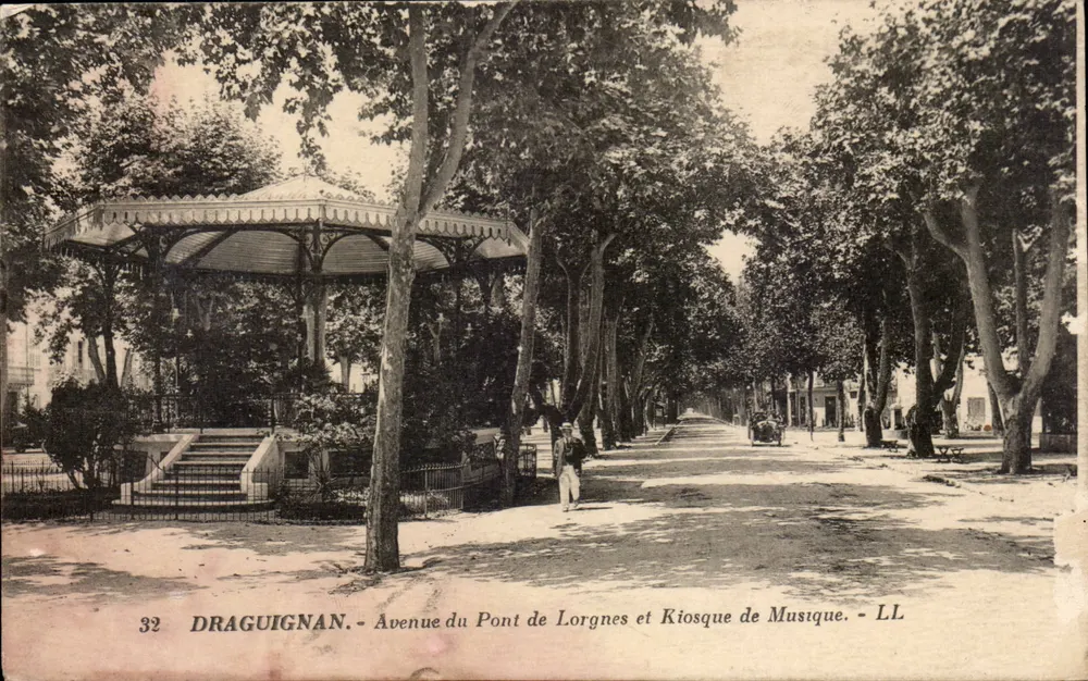 Draguignan - Avenue du Pont de Lorgnes und Musikkiosk - LL - Vorderseite