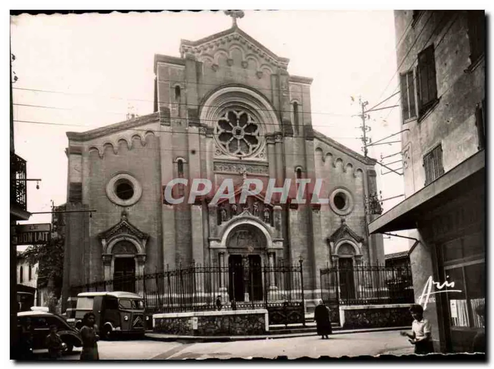 Igreja — vista do edifício com carros e pedestres — editor Ariès, n° 417 - Frente