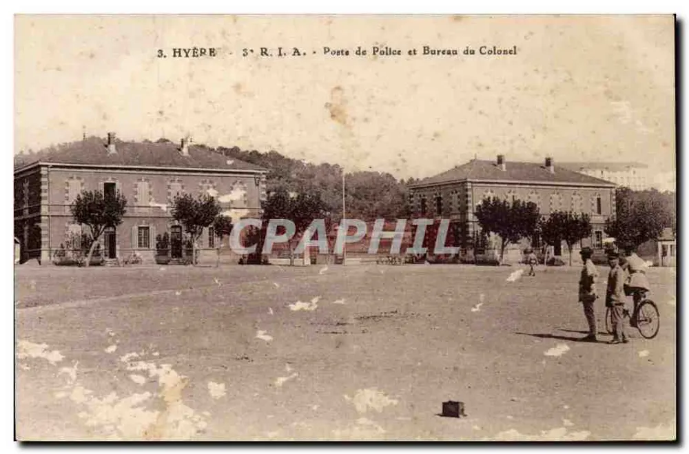 Hyère - 3e R.I.A. - Posto de Polícia e Escritório do Coronel - Frente