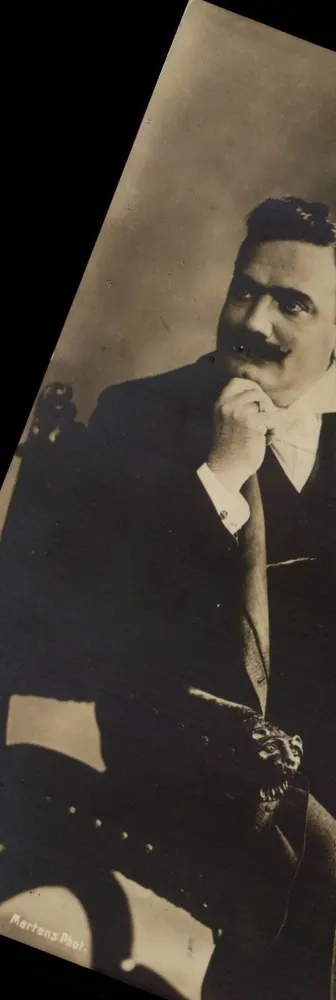Porträt eines Mannes mit Schnurrbart — Mertens Fotografie — Verlag Breitner & Hirtel, New York - Vorderseite