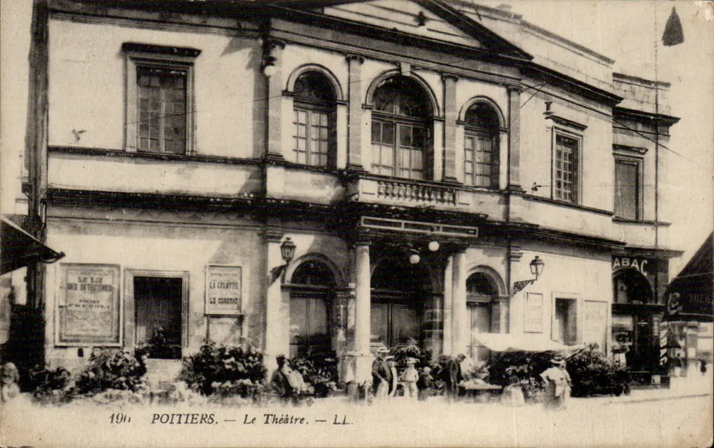 Poitiers — O Teatro — LL. - Frente