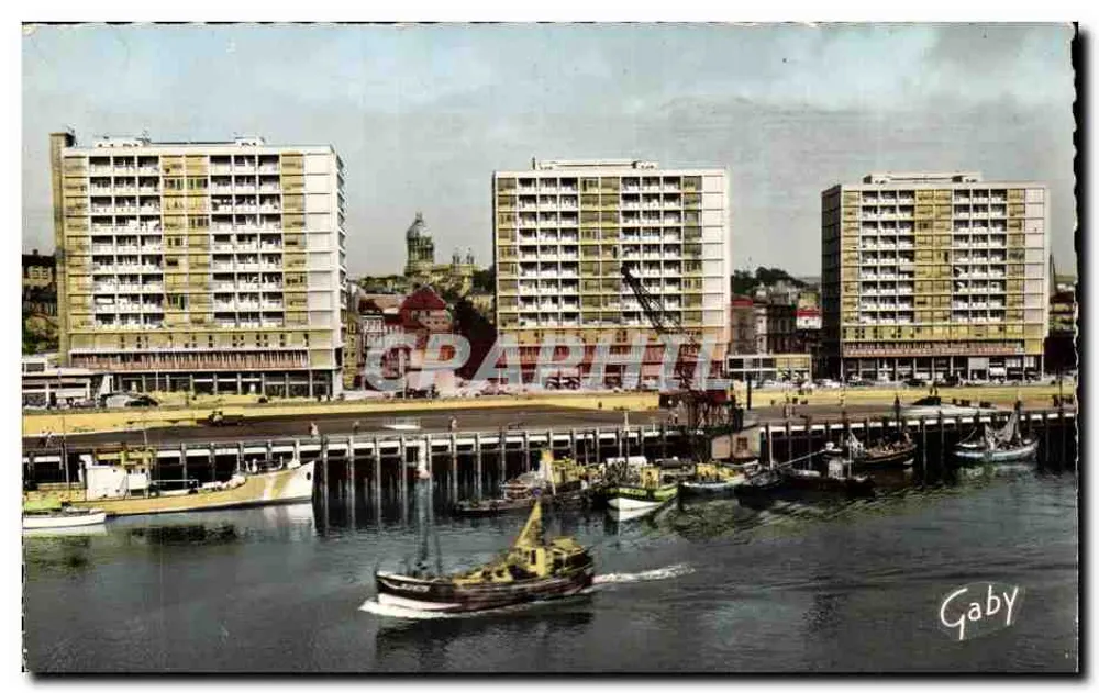 Der Hafen von Boulogne-sur-Mer — Die neuen Gebäude der Kathedrale — Éditions Gaby - Vorderseite