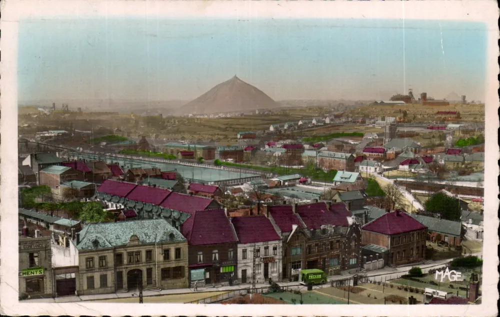 Bruay-en-Artois — Vista Geral — G. Reant, editor, n°16 - Frente