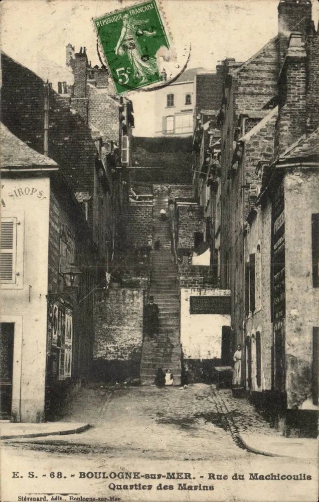 Boulogne-sur-Mer — Viertel der Marines — Rue du Machicoulis — Verlag Stévenard, n° 68 - Vorderseite