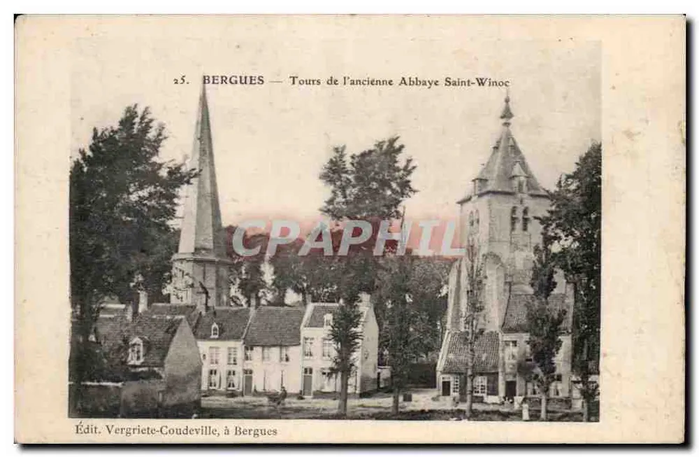 Bergues — Tours de l'ancienne Abbaye Saint-Winoc — Édit. Vergriete-Coudeville, à Bergues - Frente