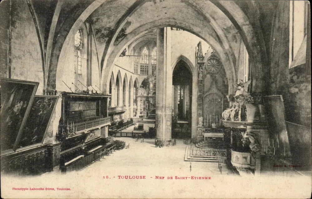 Toulouse - Nef de Saint-Etienne — Fototipia Labouche frères, Toulouse, n°18 - Frente