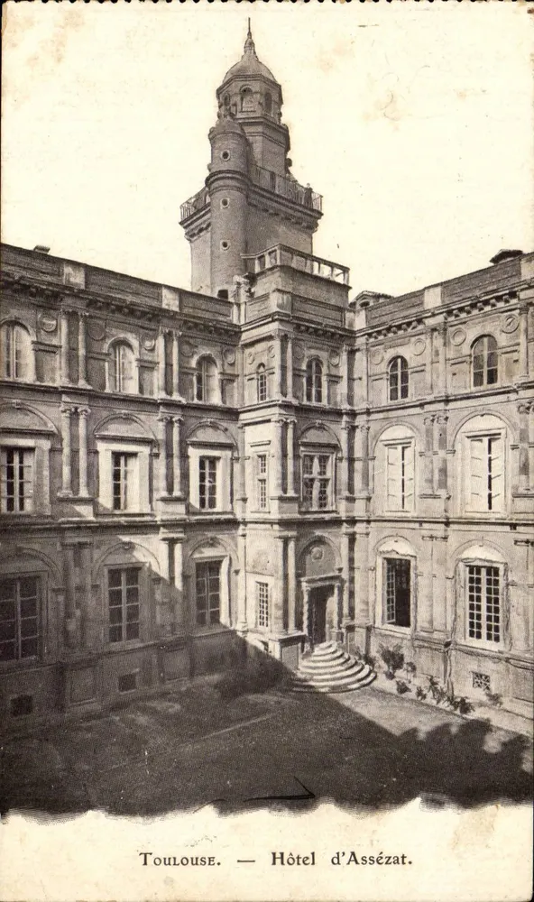 Toulouse — Hotel d'Assézat - Frente