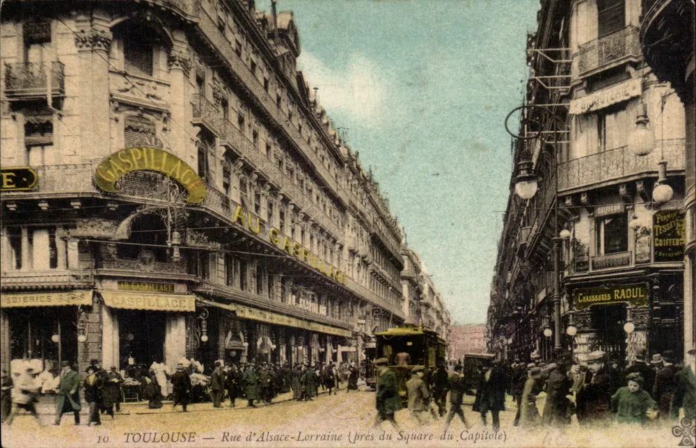 Toulouse — Rue d'Alsace-Lorraine (obok Placu Kapitolu) — wydawca: C. P. M. nr 10 - Awers