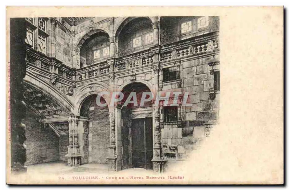 Toulouse - Cour de l'Hôtel Bernuys (Lycén) — editor Lycén, n° 24 - Frente
