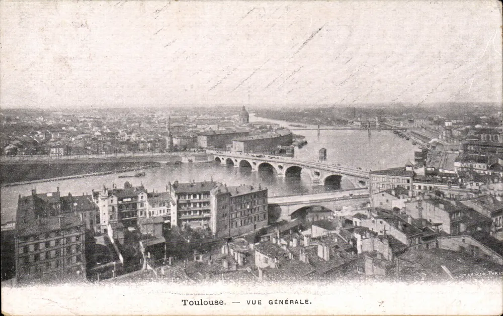 Toulouse — Vista Geral — Staerck Paris - Frente