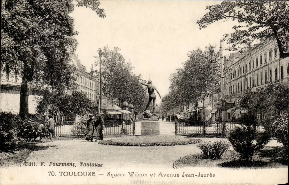 Toulouse — Square Wilson und Avenue Jean-Jaurès — Verlag F. Fourment, Nr. 70 - Vorderseite