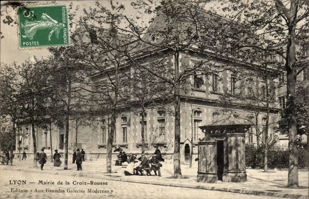 LYON — Municipio di La Croix-Rousse — Edizione « Aux Grandes Galeries Modernes » - Recto