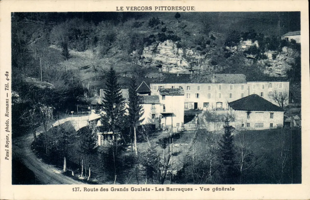 Les Barraques — Estrada dos Grandes Goulets — Vista geral — Paul Boyer, Romans - Frente