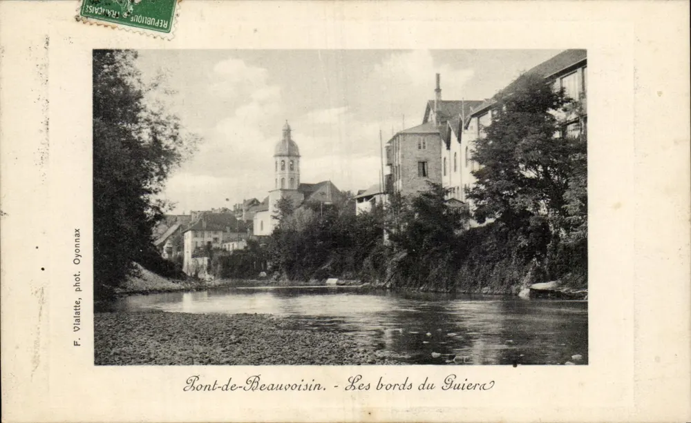 Brücke von Beauvoisin — Ufer des Guiéra — F. Vialatte, Foto Oyonnax - Vorderseite