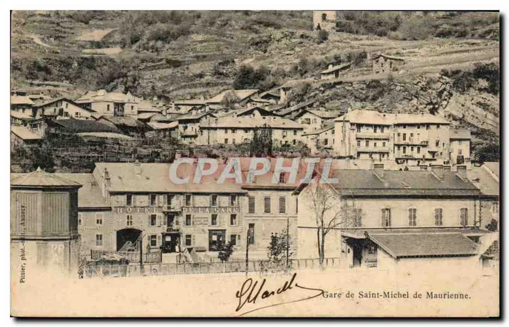 Gare de Saint-Michel de Maurienne — widok hotelu przy stacji — Puitier, fot. - Anzey - Awers