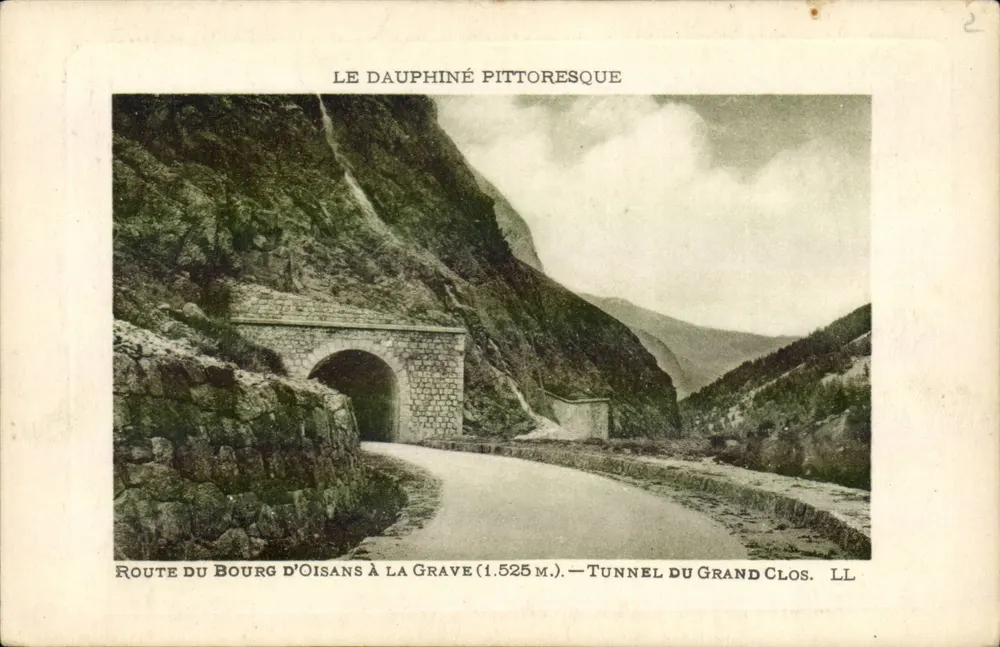 Route von Bourg d'Oisans nach La Grave — Tunnel du Grand Clos — LL - Vorderseite