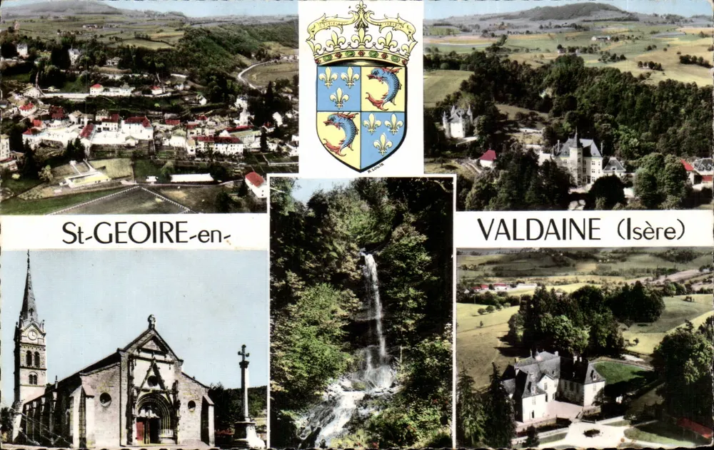 St-GEOIRE-en-VALDAINE (Isère) — vue panoramique et église — éditeur Comberet, n° 38 - Recto