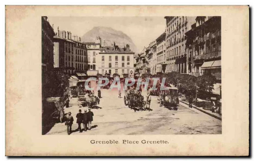 Grenoble. Praça Grenette — vista da praça com veículos e pedestres — editor desconhecido - Frente