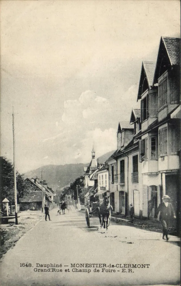 Monestier-de-Clermont — Grand'Rue und Champ de Foire — Verlag E.R. Nr. 1648 - Vorderseite