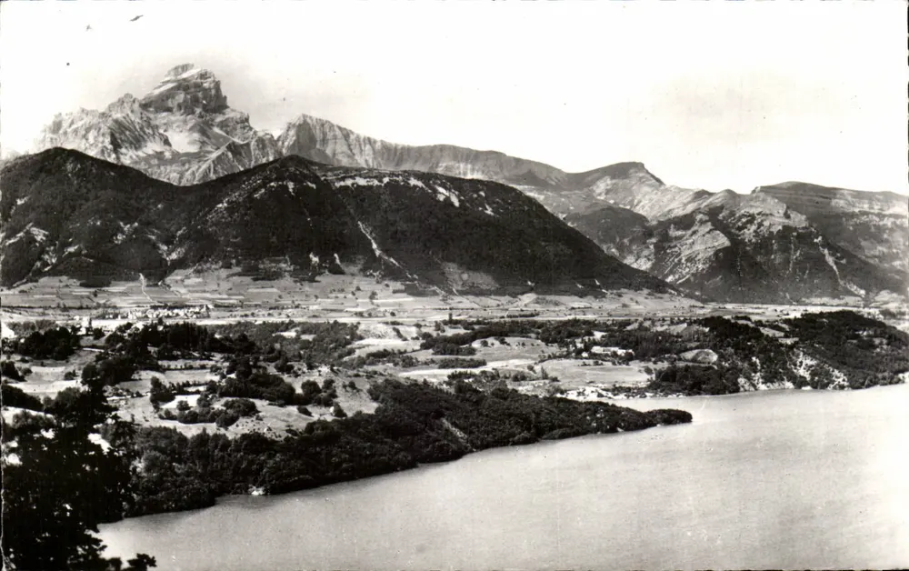 See du Sautet und die Kette von l'Oblou — 2793 m. — Cliché Andréieux (M.S.) — Eigentum der Missionare von Notre-Dame de la Salette - Vorderseite