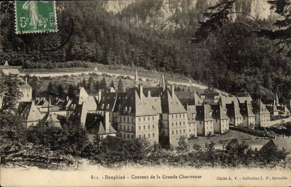 Dauphiné - Mosteiro da Grande Chartreuse — Cliché A. V. - Coleção L. P., Grenoble - Frente